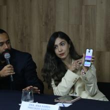 cucba-ofrece-pulseras-de-localizacion-para-personas-con-demencia-o-alzheimer-de-inicio-temprano3